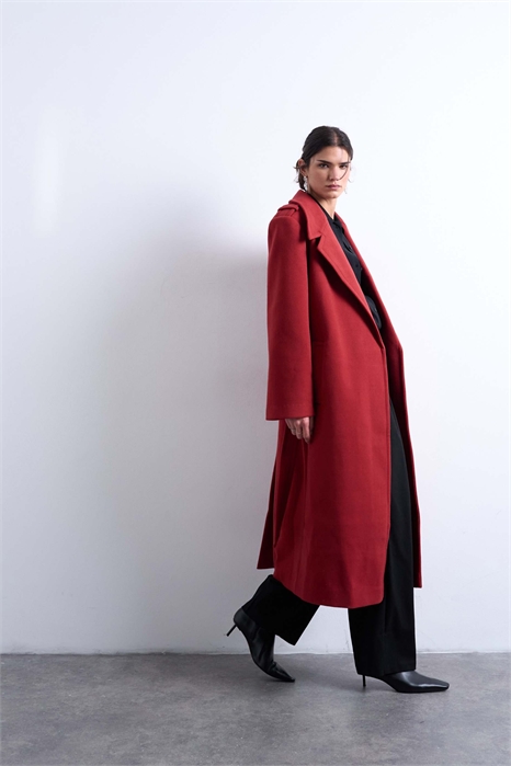 Длинное пальто с заниженной талией артикул 149962217