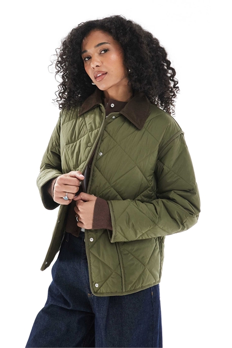 Стеганая куртка с воротником-хомутом артикул 150146369