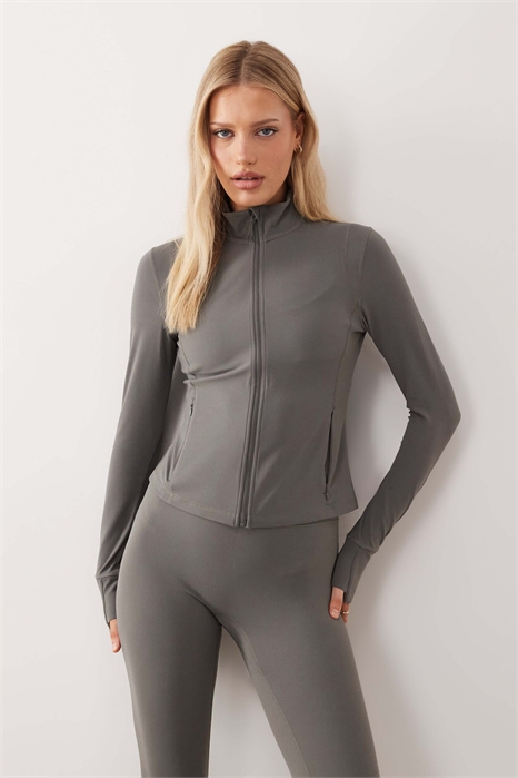Координированная мягкая бесшовная куртка на молнии серого цвета артикул 153786918
