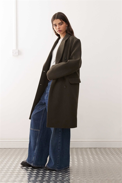 Пальто оверсайз из смешанной шерсти Logan длиной до колен артикул 150043005