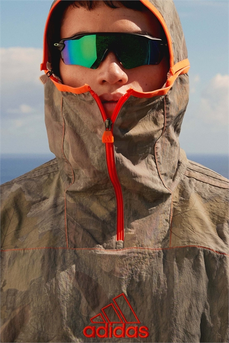 Уличная куртка-свитер артикул 138321954