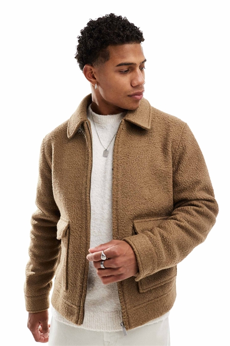 Куртка с застежкой артикул 138202125