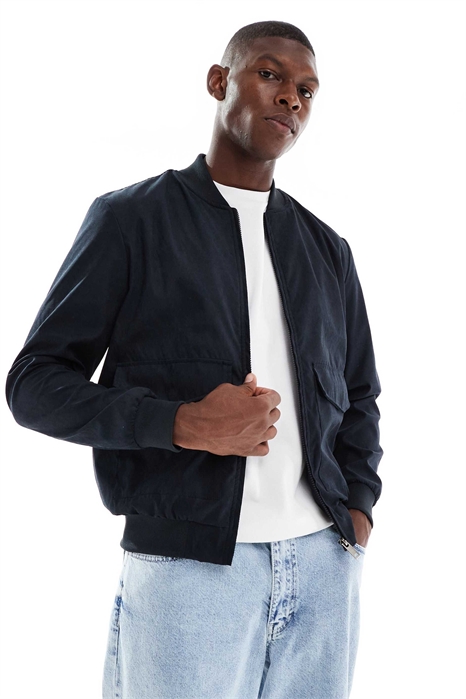 Короткая куртка-бомбер с подкладкой из ткани «борг» артикул 149278234