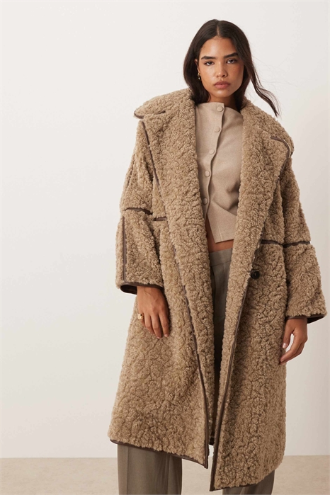 Пальто из овчины с длинным покроем артикул 147900299