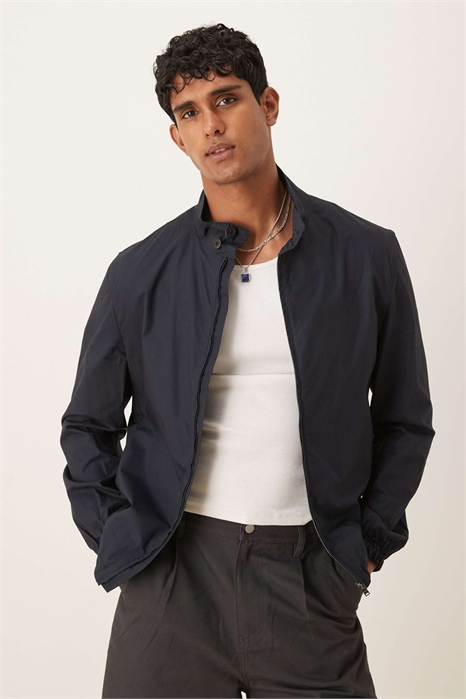 Хлопковая куртка с воротником-воронкой артикул 148814522