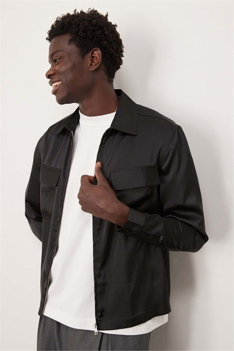 Рубашка-свитшот с накладными карманами артикул 139174032