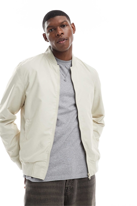 Легкая куртка-бомбер артикул 138539732