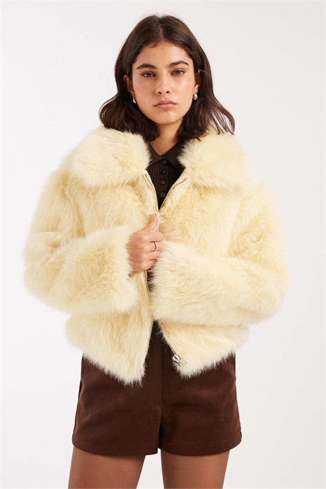 Бомбер с воротником из искусственного меха артикул 147561290