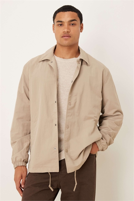 Куртка-коуч кремового цвета артикул 137995882