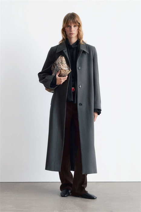 Длинное шерстяное пальто с пуговицами артикул 150831649