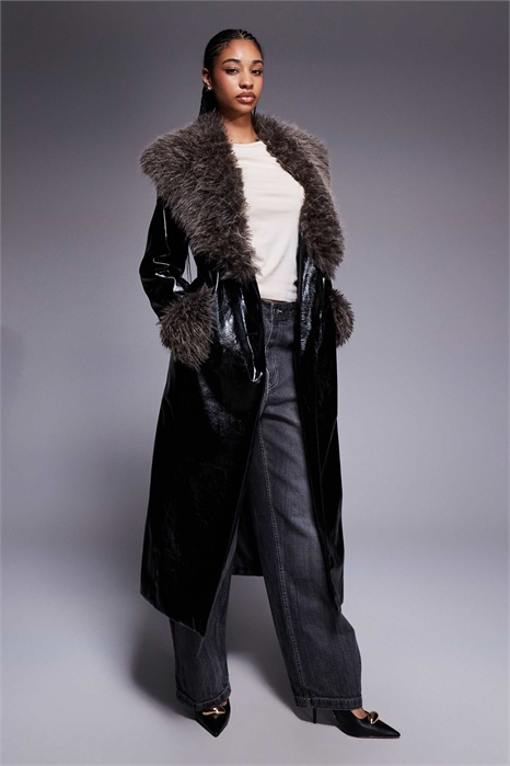 Тренч из искусственной кожи с воротником из искусственного меха артикул 151672830
