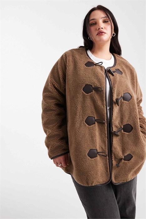 Плюшевое пальто-дуффл коричневого цвета артикул 143767691