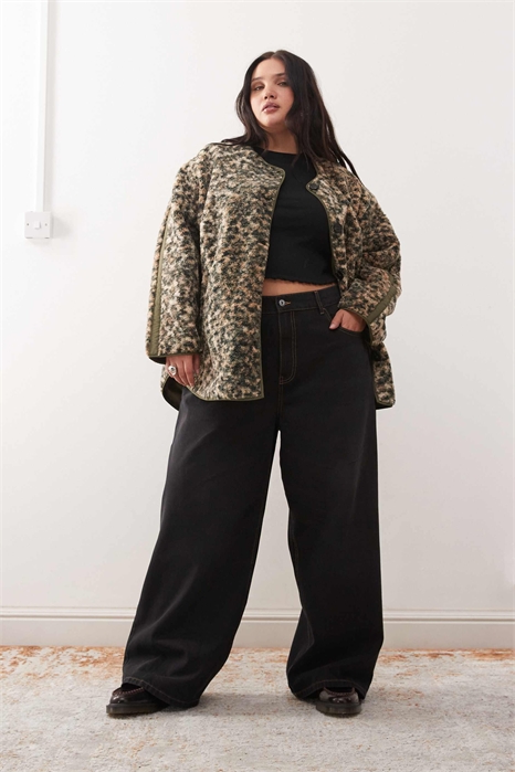 Увеличенная куртка-тедди без воротника артикул 151744719