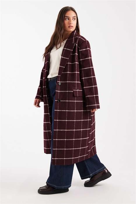 ASOS DESIGN — длинное пальто для торжественных случаев для полных артикул 147263099