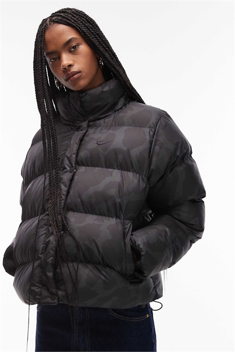 Пуховик с леопардовым принтом артикул 147134562