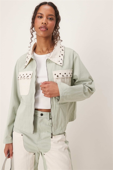 Джинсовая куртка контрастного цвета артикул 147476175