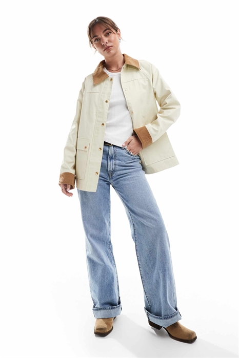 Куртка с воротником на шнурке и вощеной отделкой артикул 140470264