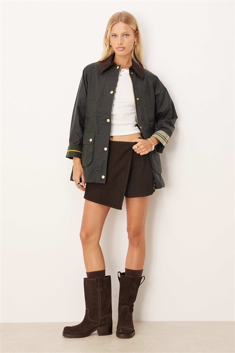 Современная куртка Beadnell из вощеной ткани цвета шалфей/античный артикул 149963330