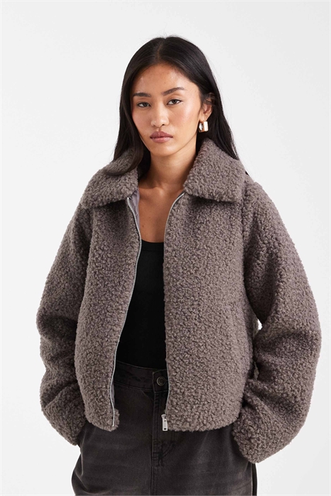 Короткая куртка в стиле борг артикул 149323293