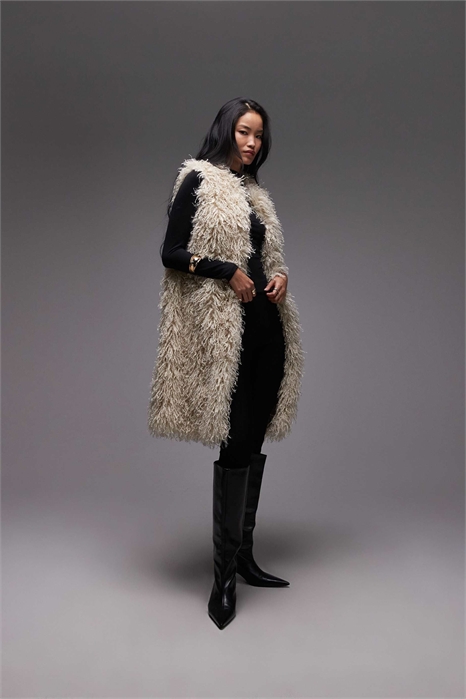 Длинный жилет Shaggy из искусственного меха артикул 150831374