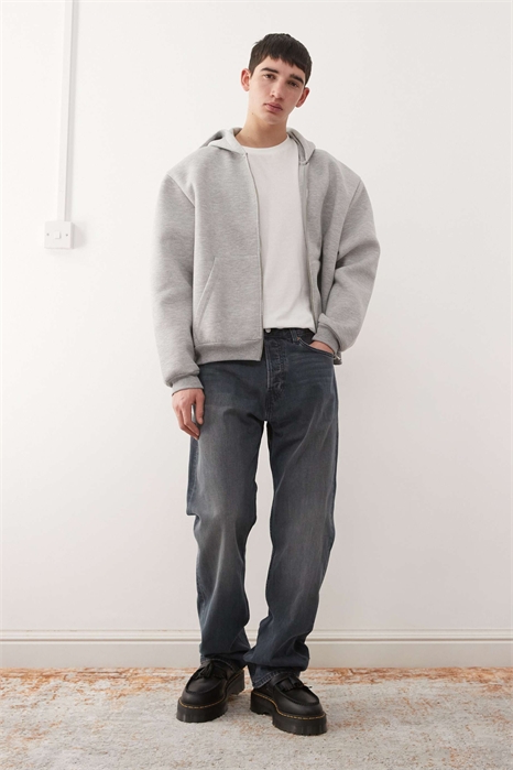 Джинсы прямого кроя свободного покроя артикул 154338651