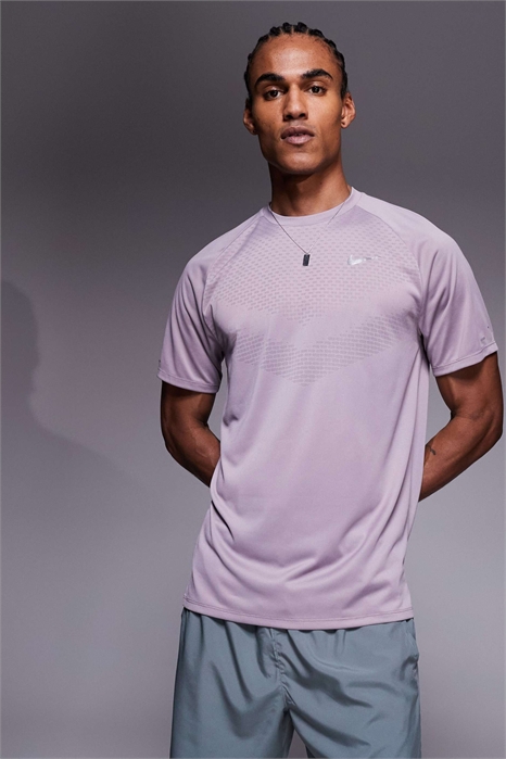 Футболка Stride Dri-FIT артикул 149964872