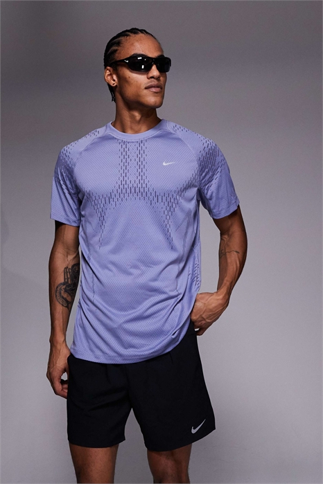 Футболка Stride Dri-FIT артикул 149964842