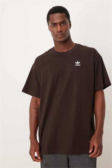 Незаменимая футболка свободного кроя артикул 149627201