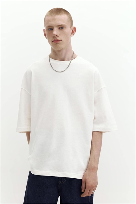 Футболка свободного кроя артикул 156230124