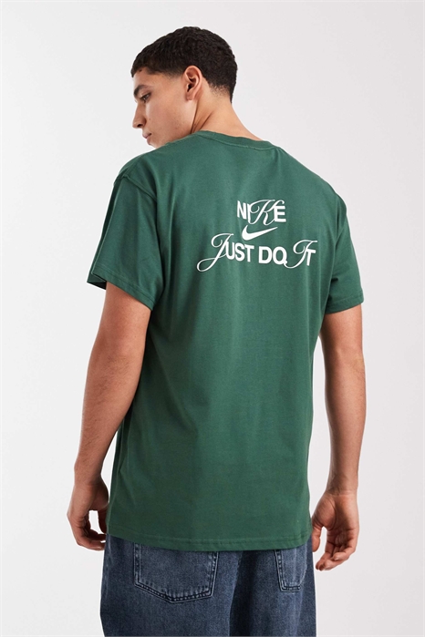 Футболка с принтом на спине артикул 149246219