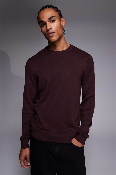 Свитер с круглым вырезом и длинными рукавами артикул 155000436