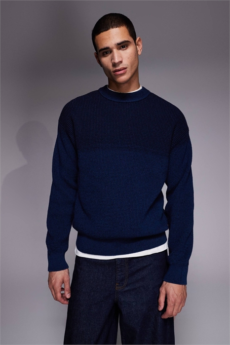 Вязаный свитер Kartney с круглым вырезом, темно-синий артикул 153724778