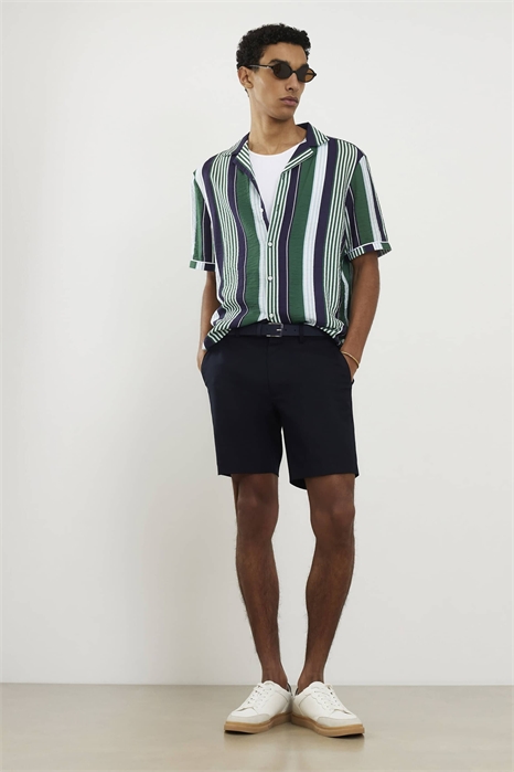 Узкие шорты-чино с поясом темно-синего цвета артикул 156044487