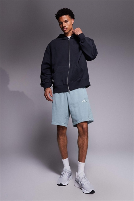 Шорты Adidas Sportswear цвета шалфейной зелени артикул 149627274