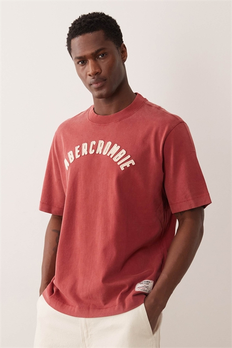 Футболка с нашивкой с логотипом артикул 155154636