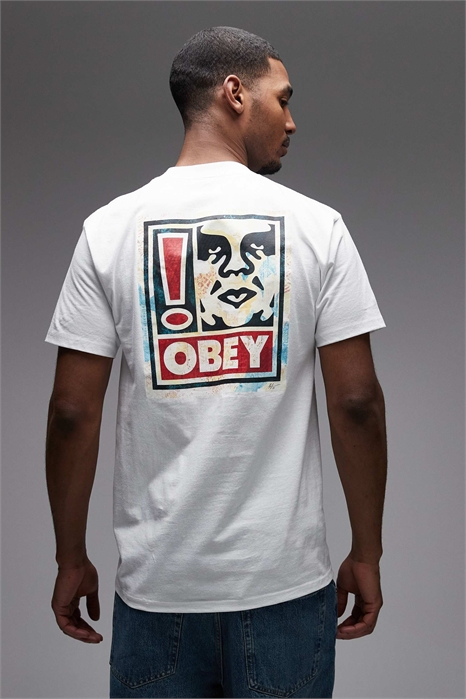 Футболка с надписью на спине артикул 154338857