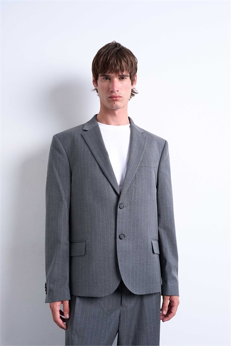 Блейзер свободного кроя прямого силуэта артикул 143261593