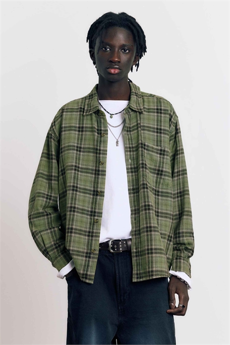 Рубашка в клетку с длинными рукавами артикул 155647816