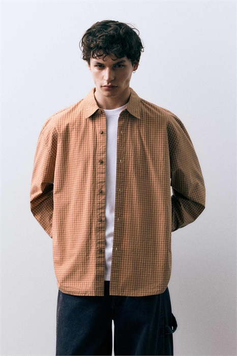 Оранжевая клетчатая рубашка артикул 155471481