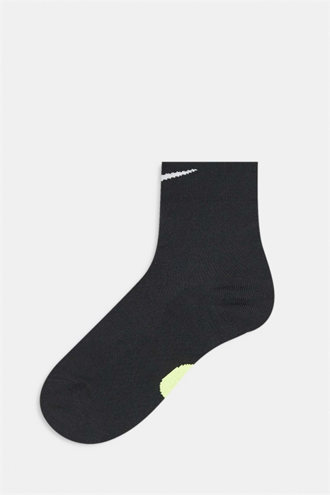 Короткие носки артикул 147143161