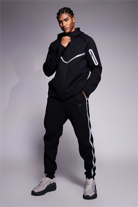 Спортивные штаны из технического флиса со светоотражающими элементами артикул 147143604