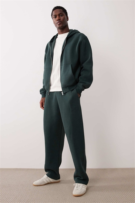 Джоггеры свободного кроя с эффектом потертости артикул 155475264