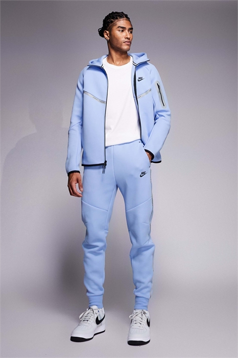 Спортивные штаны из технического флиса со светоотражающими элементами артикул 147143588