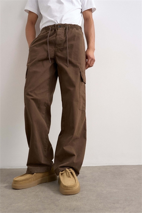 Широкие брюки в стиле «карго» артикул 154312613