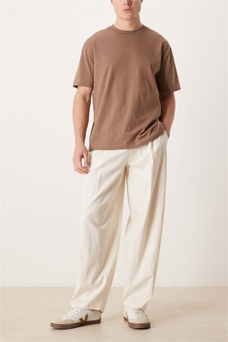 Стильные брюки-кюлоты из смесовой ткани с плиссировкой артикул 153575053