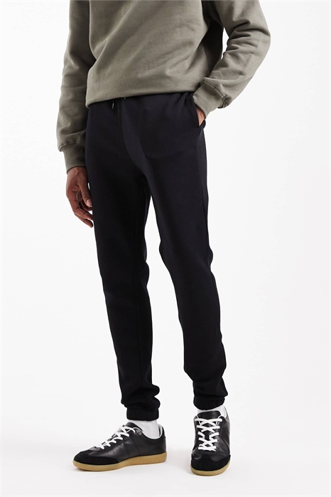 Универсальные узкие джоггеры артикул 146903876