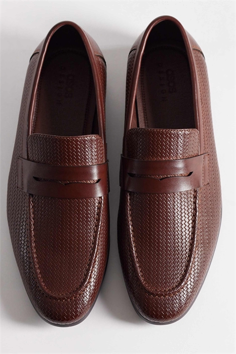 Лоферы с натуральной подошвой артикул 153566993