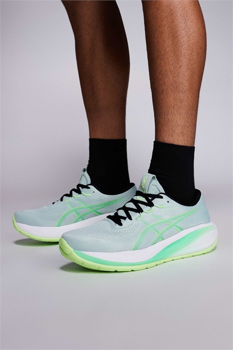 Кроссовки Gel-Cumulus 28 артикул 153154159