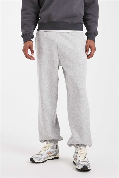 Джоггеры свободного кроя артикул 152701453
