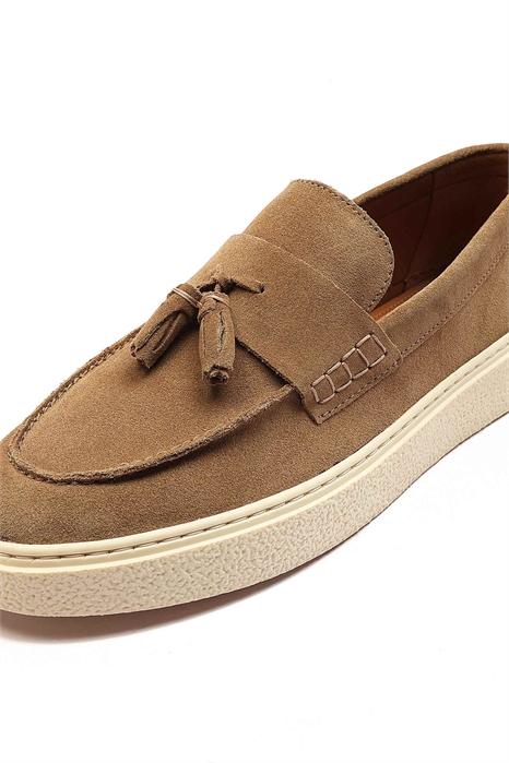 Лоферы «RORY» с кисточками: повседневная обувь из замши, надеваемая через носок артикул 148271660